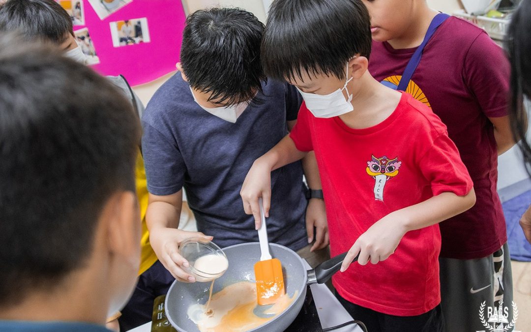 Summer enrichment students – Thai cooking classes