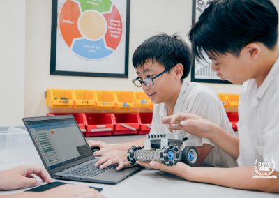 ​VEX Robotics Classes Kicks off